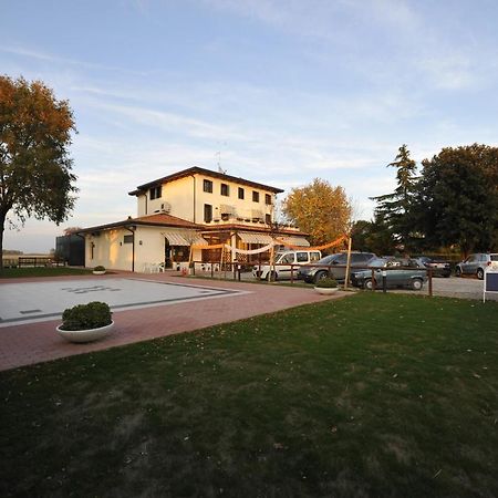 サン・ミケーレ・アル・タリアメント Terzo Bacino Bed & Breakfast エクステリア 写真